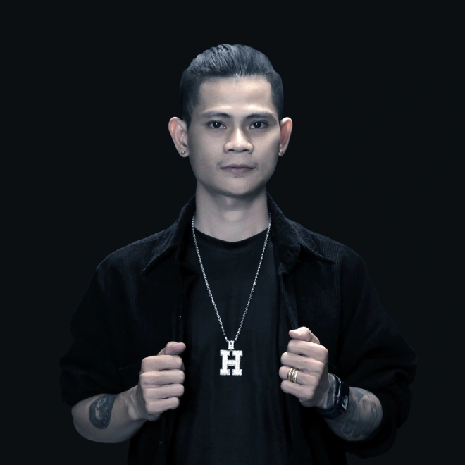 P.L Huy (Phan Long Huy) – Nghệ sĩ âm nhạc Việt Nam